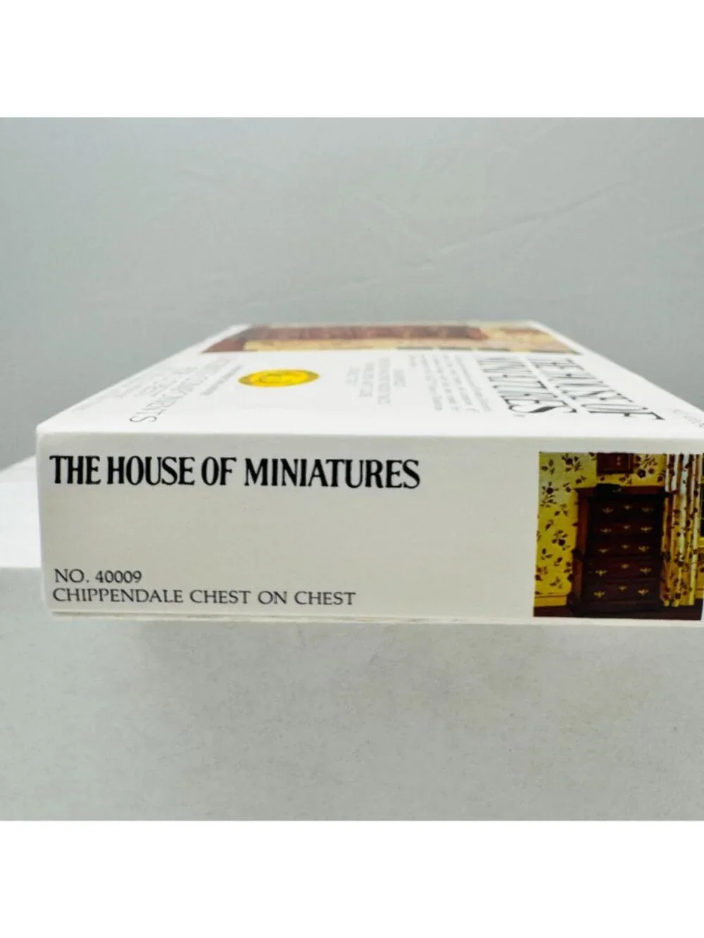 The House Of Miniatures Chippendale Chest On Chest 40009 1:12 Scale Wood Kit